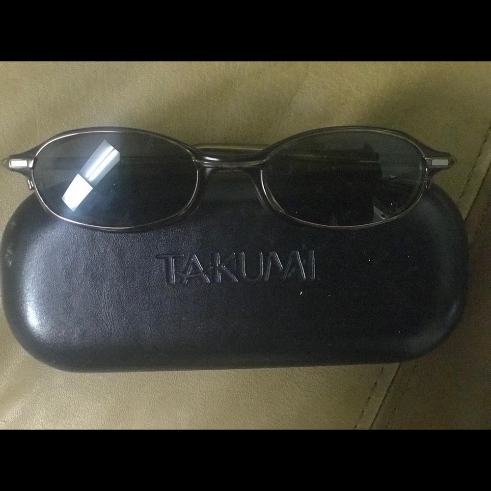 Takumi glasses with magnetic sunglass clip